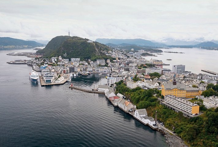 Havila Voyages Bergen-Kirkenes