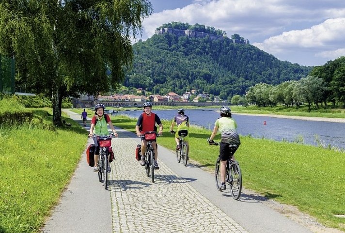 Der Elbe-Radweg klassisch