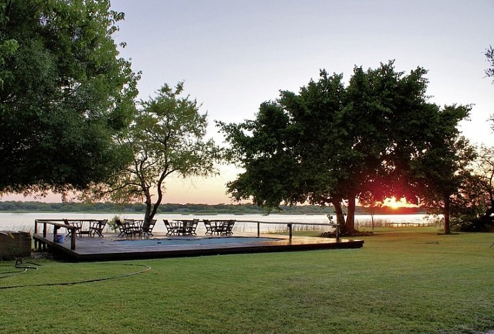 Drifters - Botswana Explorer Maun-Victoria Falls