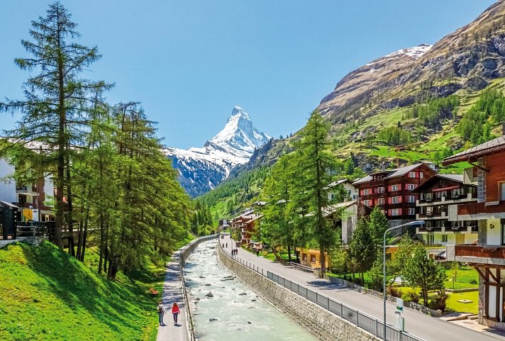 Zermatt in den Schweizer Alpen - Wandern am Fuße des Matterhorn