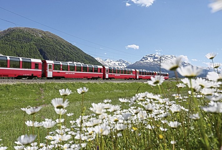 Bahnrundreise mit Glacier und Bernina Express