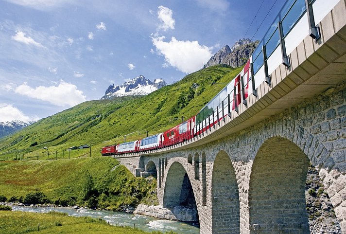 Glacier Express à la carte - von St. Moritz bis Zermatt