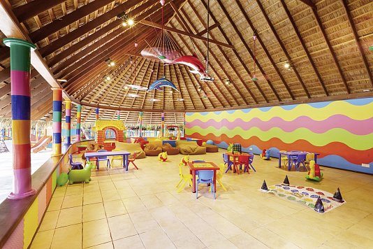 Kuredu Island Resort & Spa