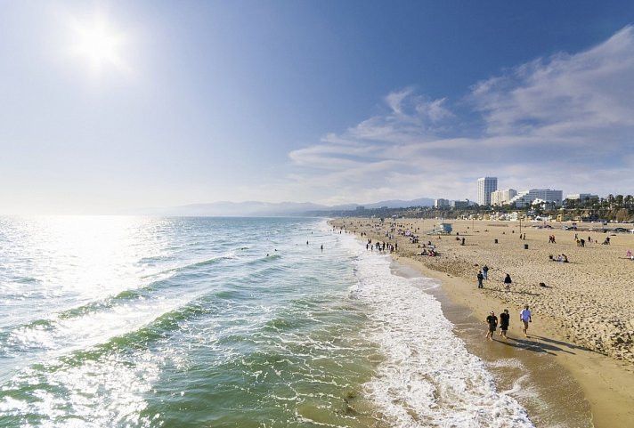 California Beach & Sun
