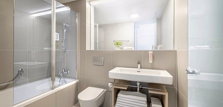 Valamar Tirena Hotel