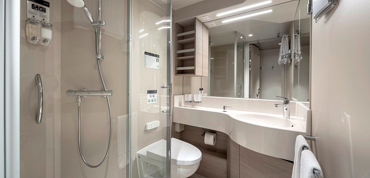 Vereinigte Arabische Emirate mit MSC Euribia