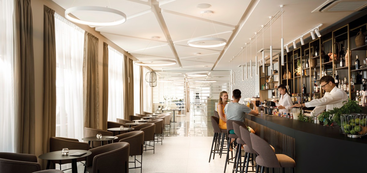 Hotel & Villas Carolina by Valamar****