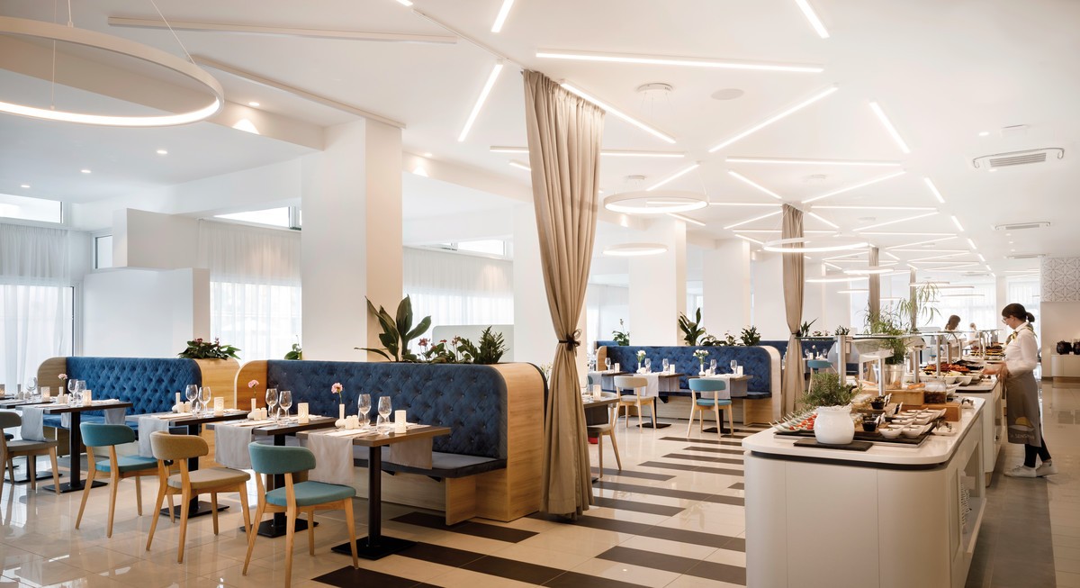 Hotel & Villas Carolina by Valamar****