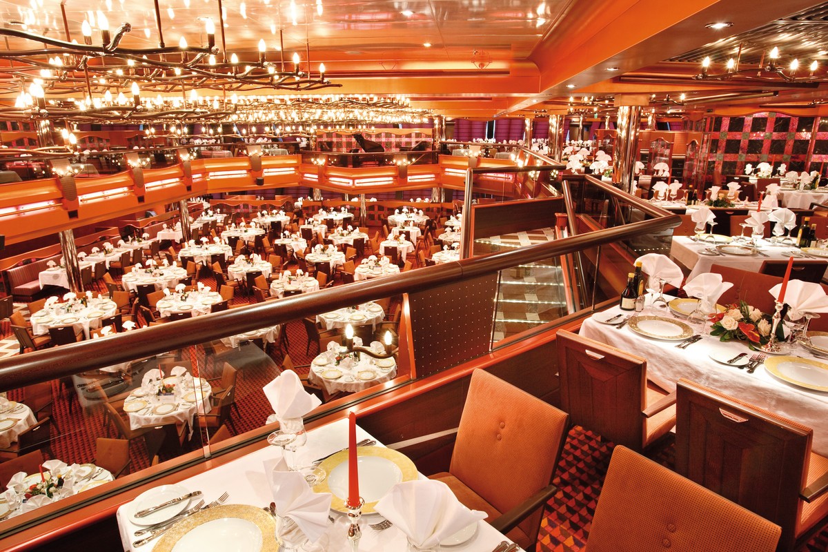 Transatlantik Dominikanische Republik - Italien mit Costa Pacifica