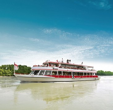 Wachauschifffahrt ab Wien - Sommernachtstraum an Bord der MS Wien