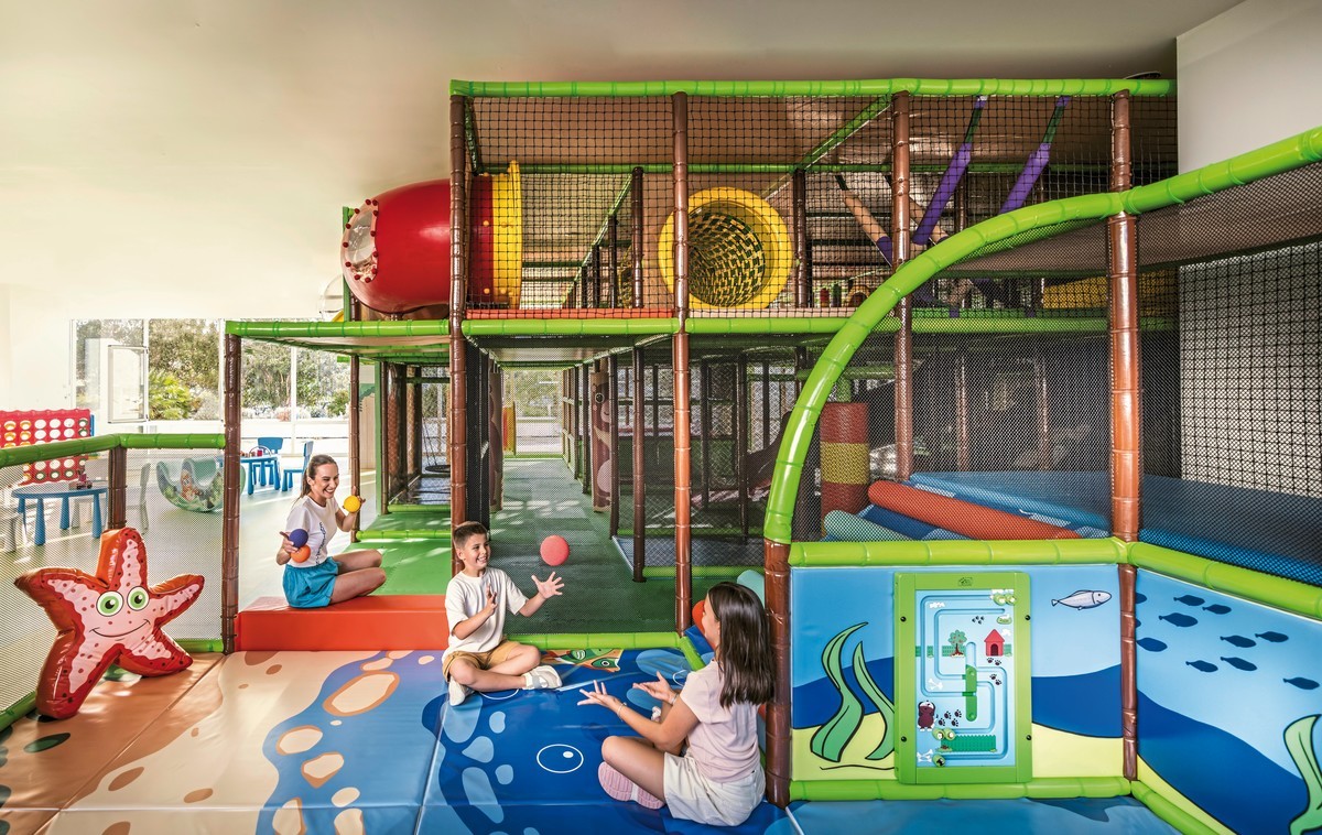 Falkensteiner Club Funimation Borik