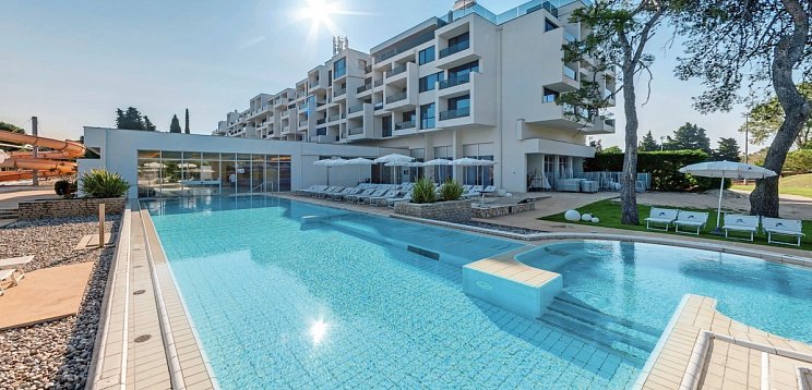 Falkensteiner Club Funimation Borik