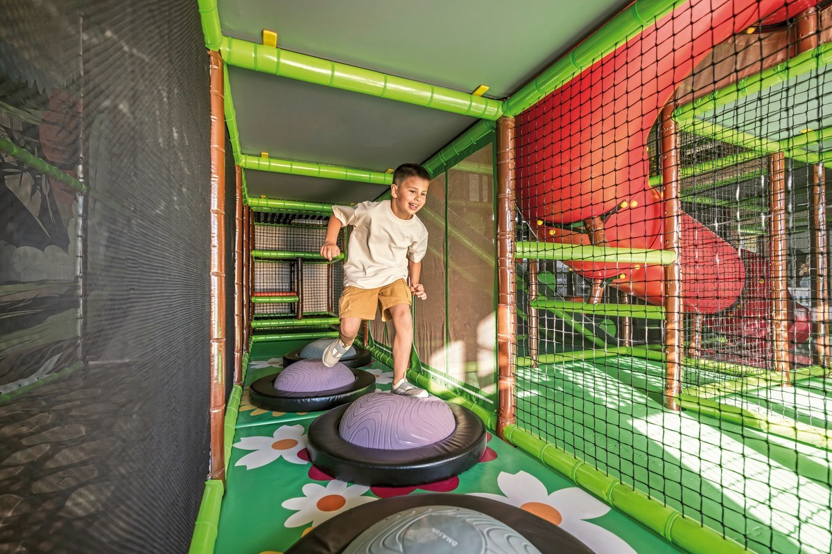 Falkensteiner Club Funimation Borik