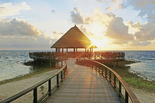 Bandos Island Resort & Spa
