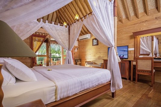 Bandos Island Resort & Spa