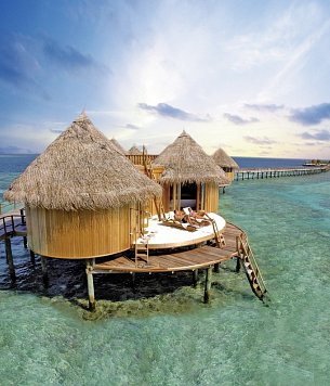 Nika Island Resort & Spa