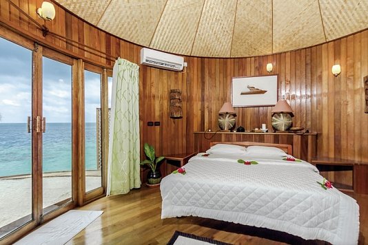 Nika Island Resort & Spa