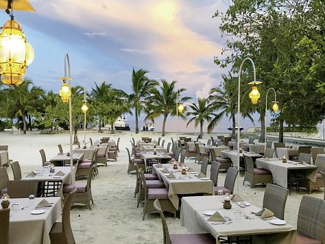 Nika Island Resort & Spa