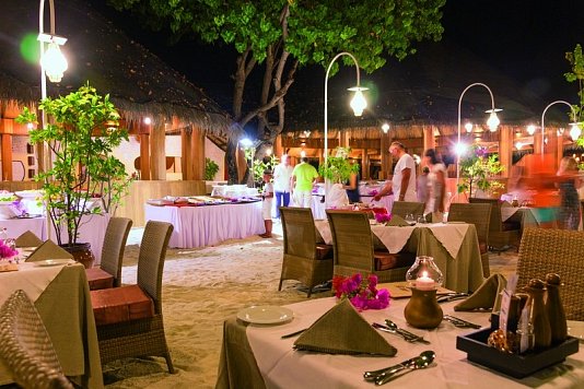 Nika Island Resort & Spa