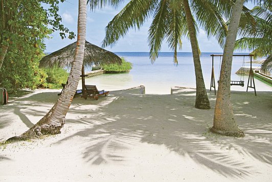 Nika Island Resort & Spa