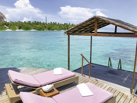 Nika Island Resort & Spa