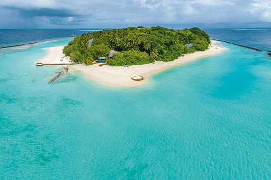 Royal Island Resort & Spa