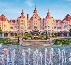 Disneyland® Hotel