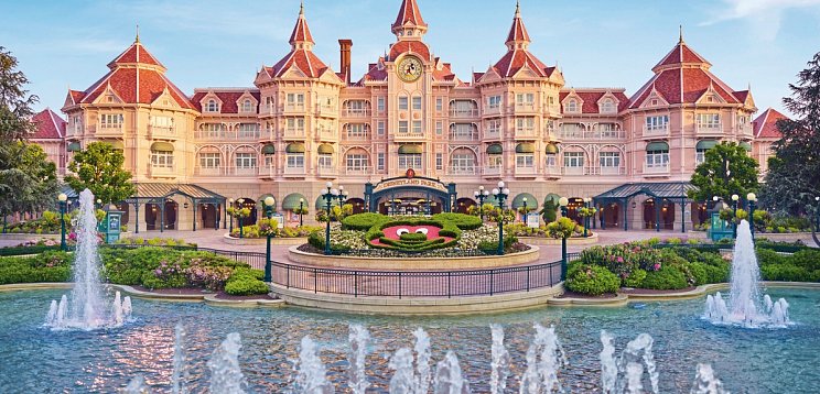 Disneyland® Hotel