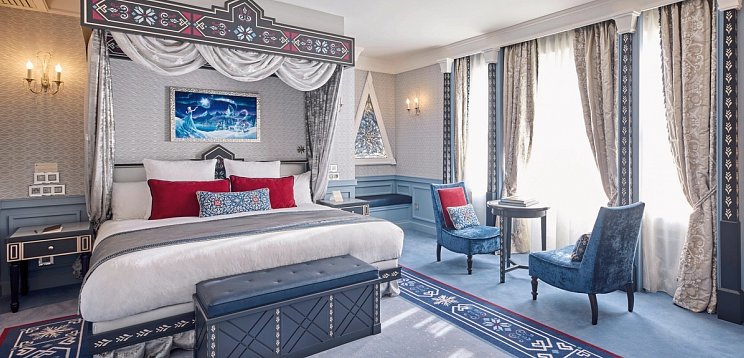 Disneyland® Hotel