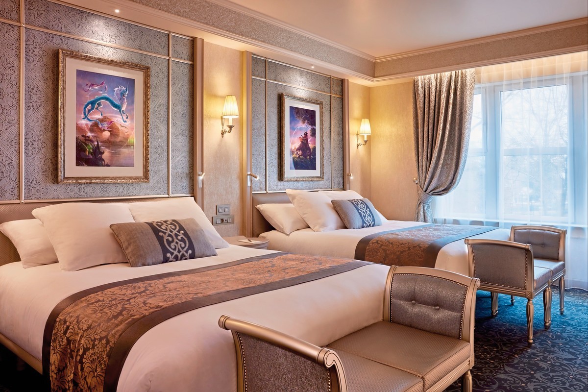 Disneyland® Hotel
