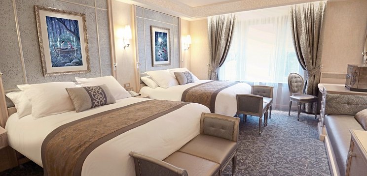 Disneyland® Hotel