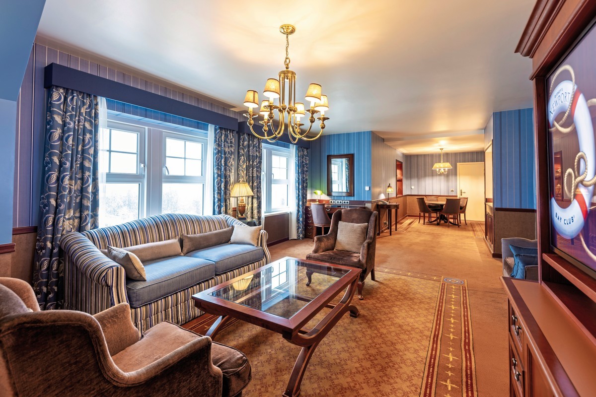 Disney Newport Bay Club