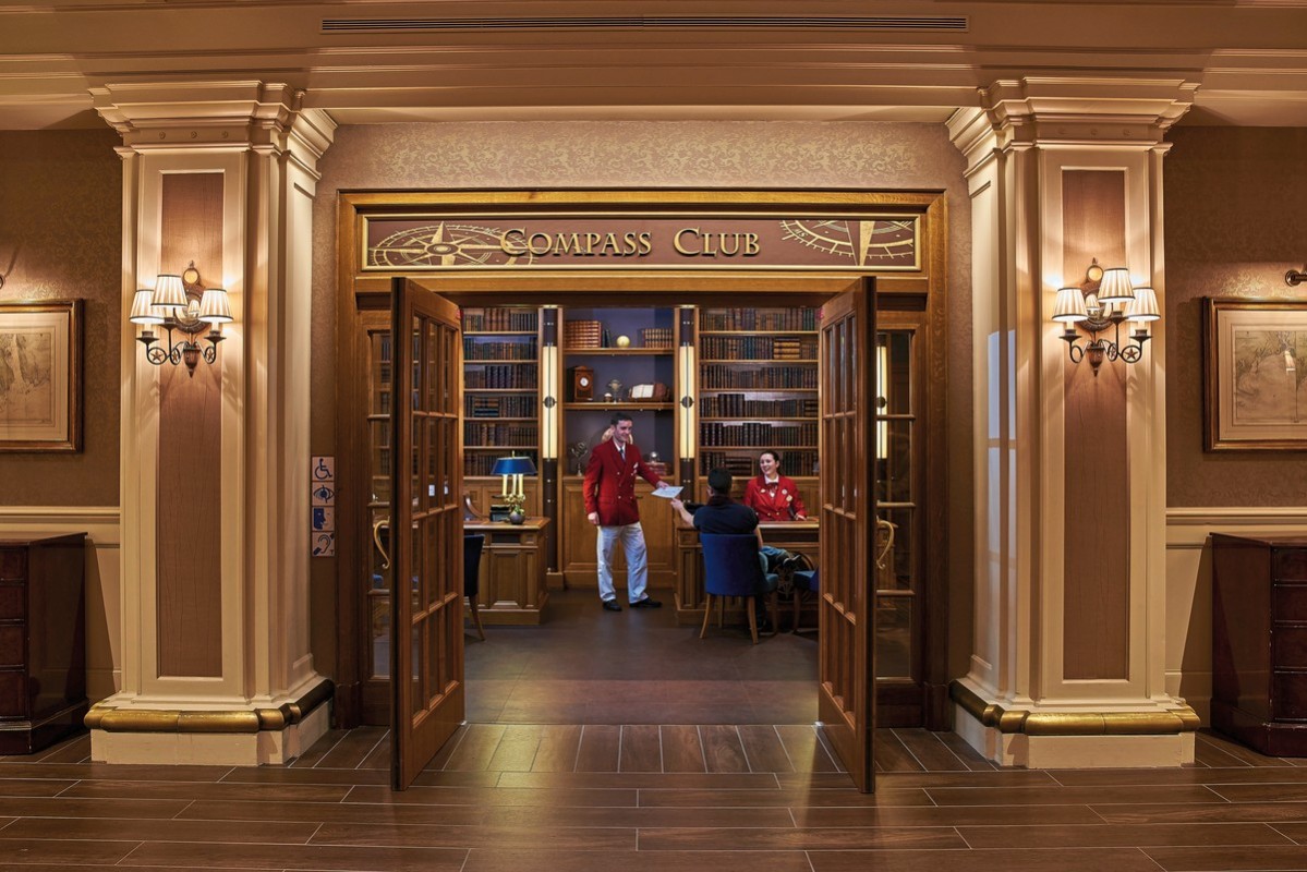 Disney Newport Bay Club