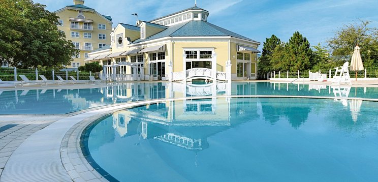 Disney Newport Bay Club