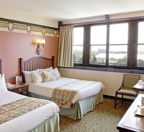 Disney Sequoia Lodge