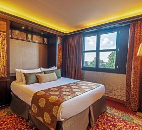 Disney Sequoia Lodge