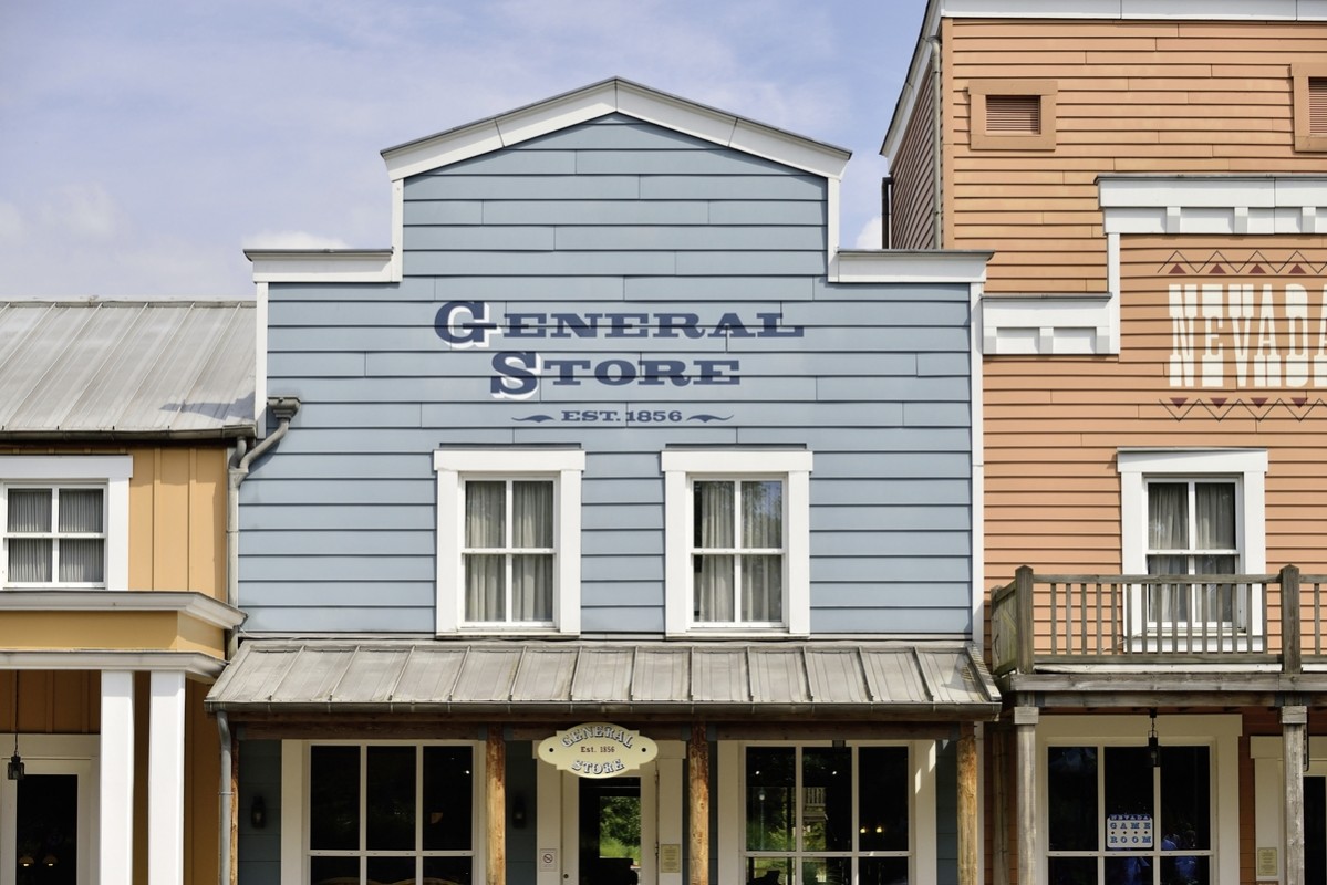 Disney Hotel Cheyenne