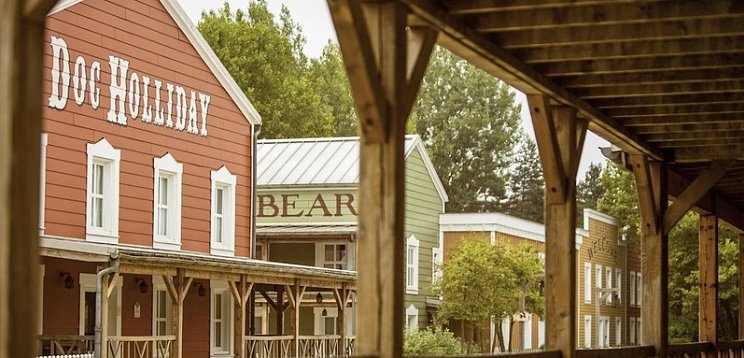 Disney Hotel Cheyenne