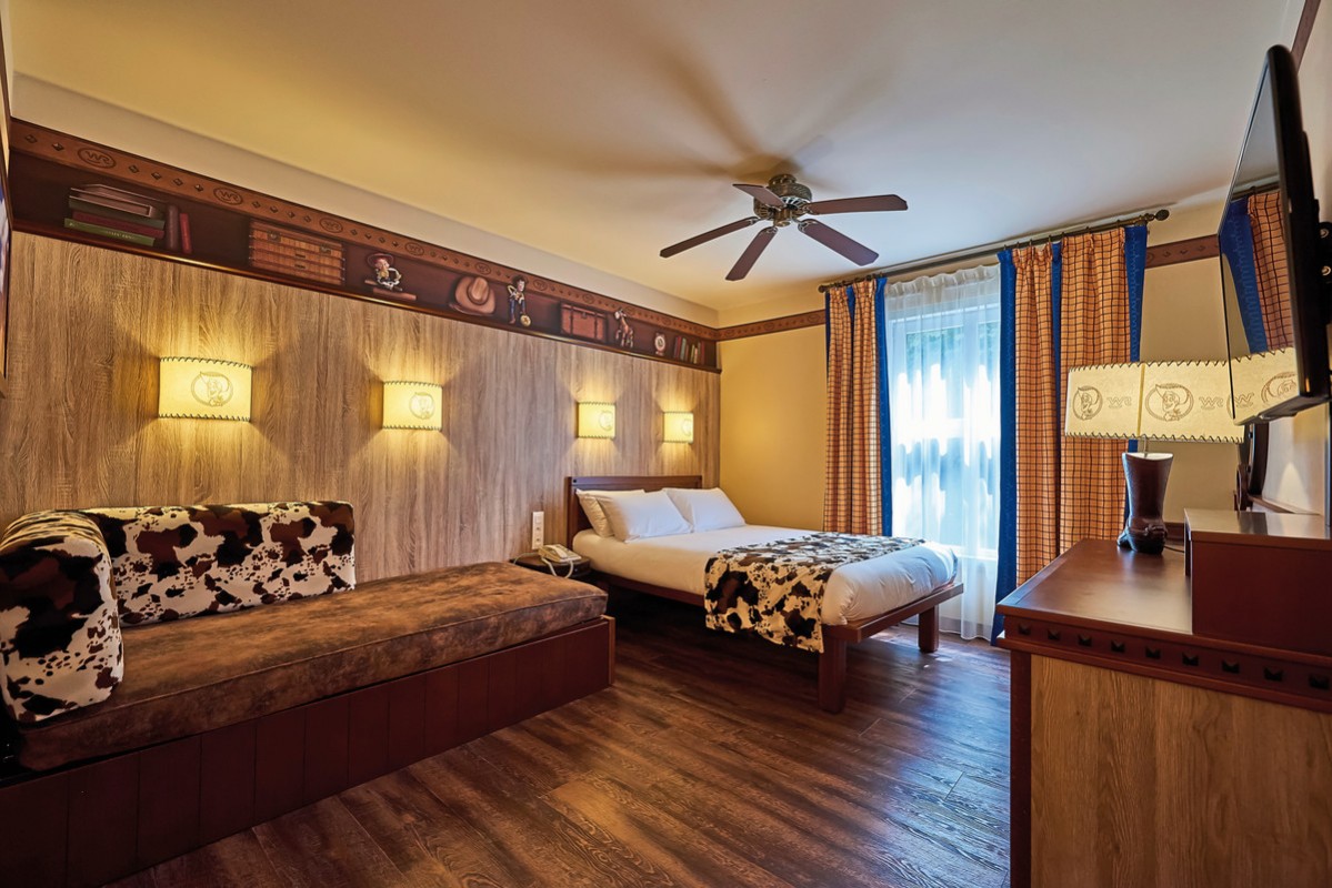 Disney Hotel Cheyenne