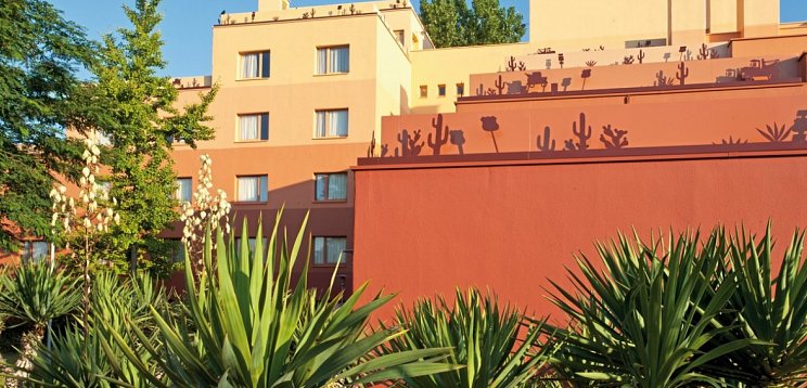 Disney Hotel Santa Fe