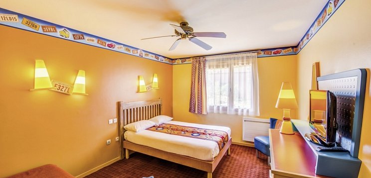 Disney Hotel Santa Fe