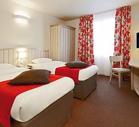 Campanile Val de France