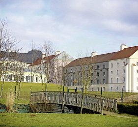 B&B HOTEL près de Disneyland® Paris