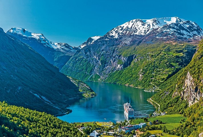 Fjorde, Gletscher und historische Hotels (ab/bis Bergen)