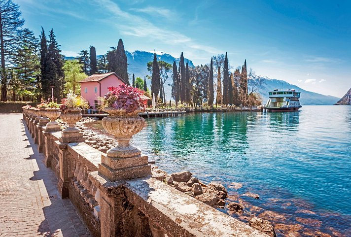 Autotour Die Berge und der See - Von den Dolomiten bis zum Gardasee