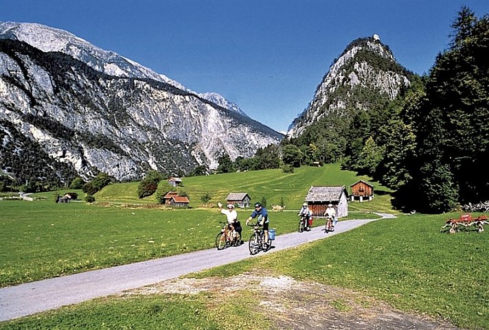 Von Meran zum Gardasee