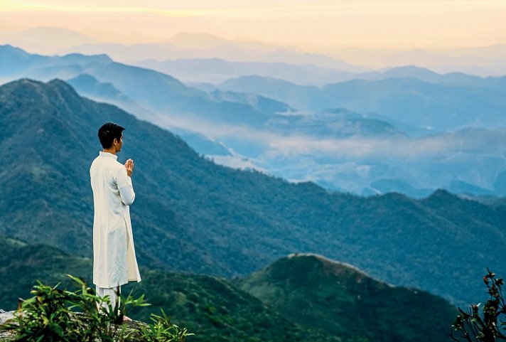 Ausflug zum heiligen Berg Yen Tu