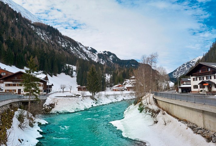 Schneeschuh- und Winterwandern auf den Spuren des Lechwegs