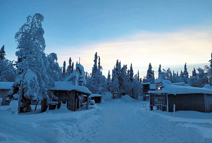 Zu Gast in Lapplands Goldgräberdorf