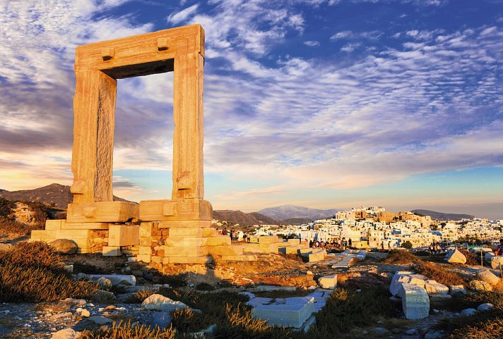 Kykladen-Inselhüpfen: Santorin, Mykonos, Paros, Naxos (15 Tage)